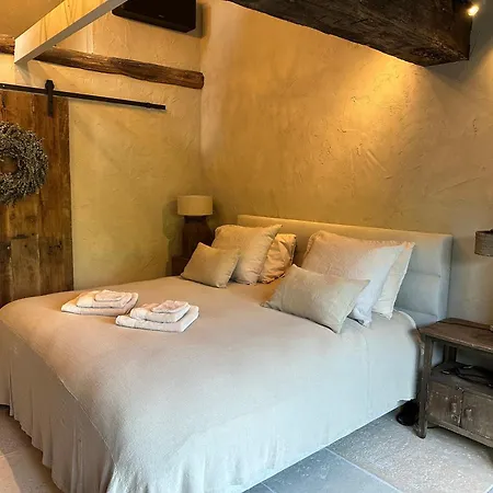 De Wilgenhoeve Bed & Breakfast