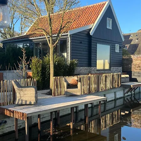 De Wilgenhoeve Bed & Breakfast