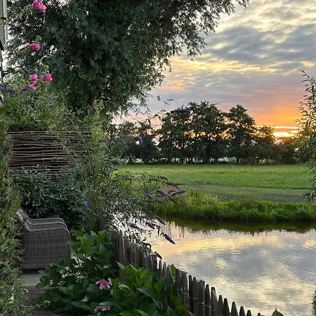 De Wilgenhoeve Bed & Breakfast Kwadijk