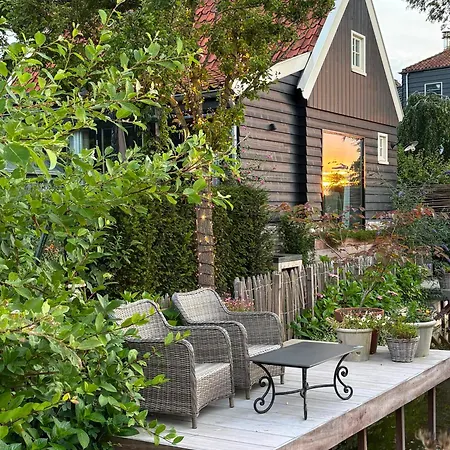 De Wilgenhoeve Bed & Breakfast Kwadijk