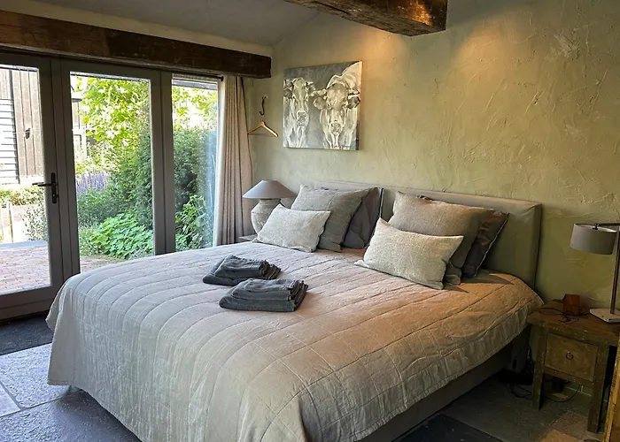 De Wilgenhoeve Bed & Breakfast 3*